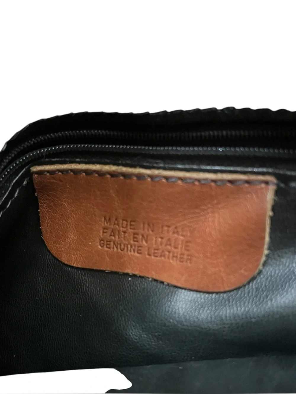 Italian Leather Black draw strap bucket contrast stitching Shoulder bag.